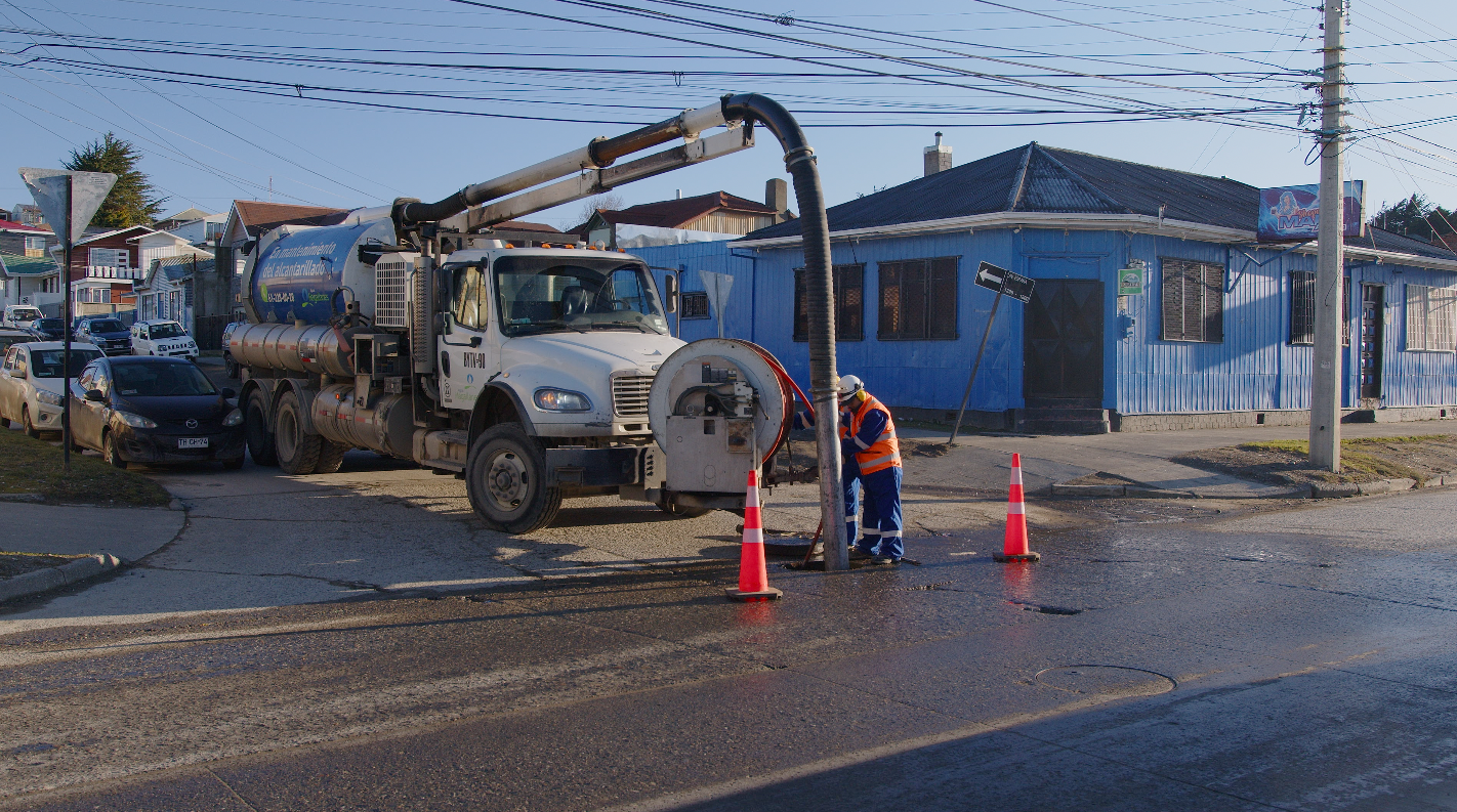aguas-magallanes-refuerza-llamado-a-cuidar-el-alcantarillado-durante-fiestas-patrias-150926153654